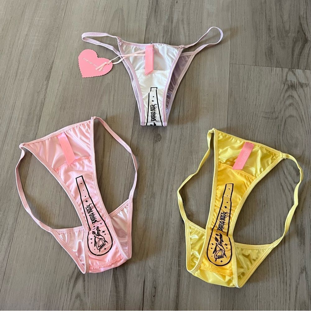 NWT Sugar Thrillz Dolls Kill Obey Me set of embroidered panties. Size Small - Picture 3 of 10